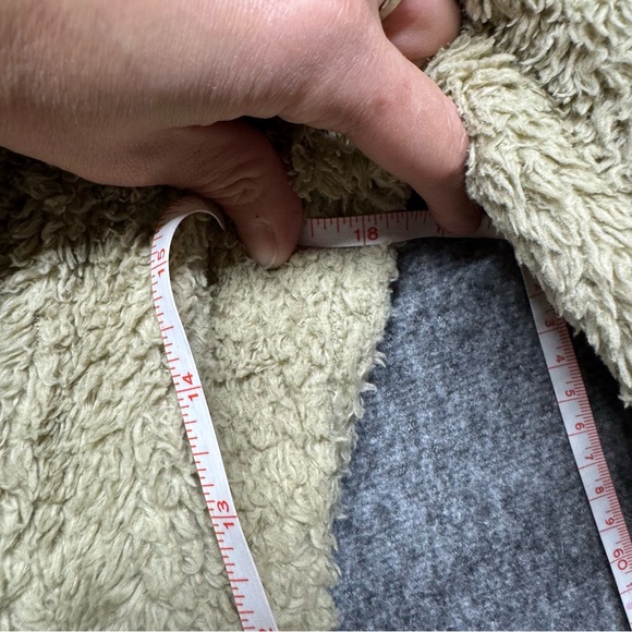 Patagonia Retro X Jacket Womens Medium Synchilla Deep Pile Sherpa Fleece Natural - Picture 8 of 10